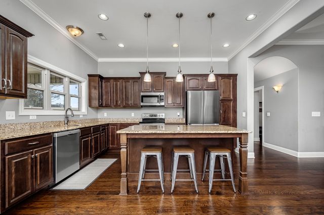 102 Drema Ct, Murfreesboro, TN 37127