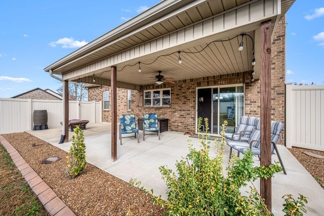 102 Drema Ct, Murfreesboro, TN 37127