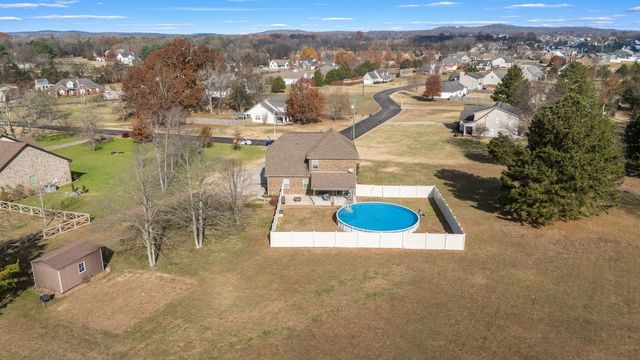 102 Drema Ct, Murfreesboro, TN 37127