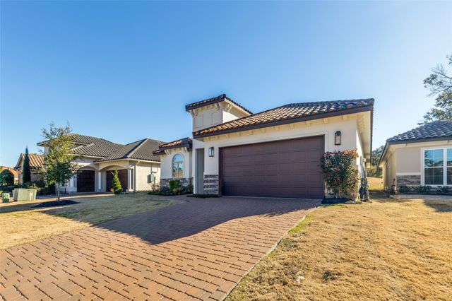 16011 Bridges Fairway Lane, North Houston, TX 77068