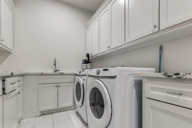 16011 Bridges Fairway Lane, North Houston, TX 77068