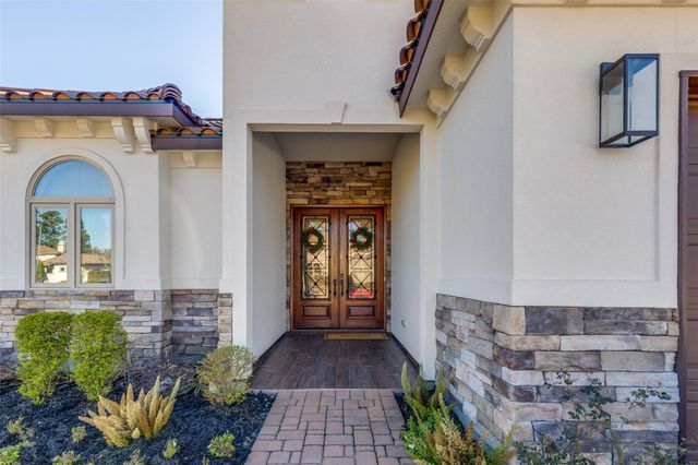 16011 Bridges Fairway Lane, North Houston, TX 77068