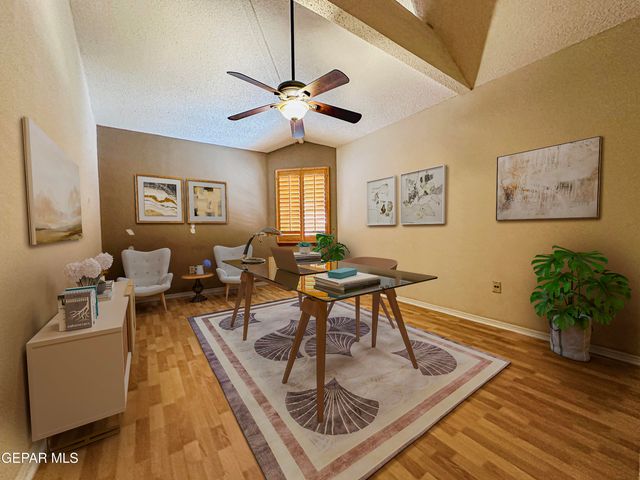 2037 SUN COUNTRY Drive, El Paso, TX 79938