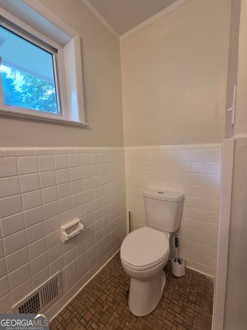 372 Foreacre Street, Cornelia, GA 30531