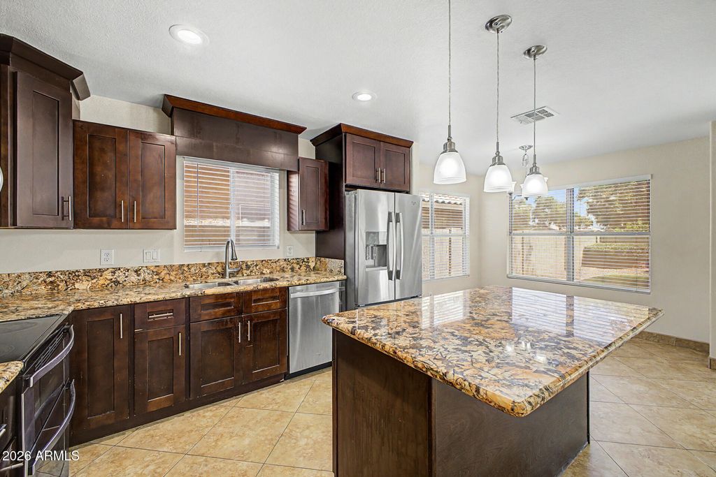 1161 W MYRNA Lane, Tempe, AZ 85284 — exterior