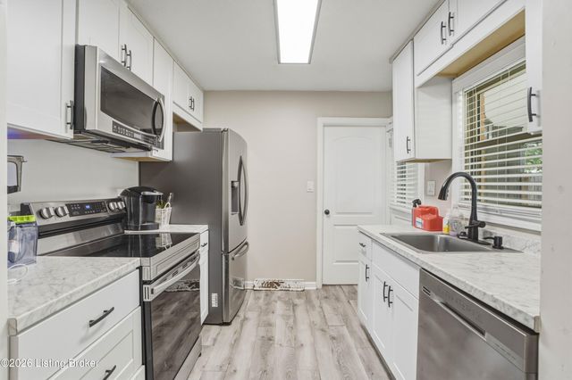 4306 Dohn Ave, Louisville, KY 40216
