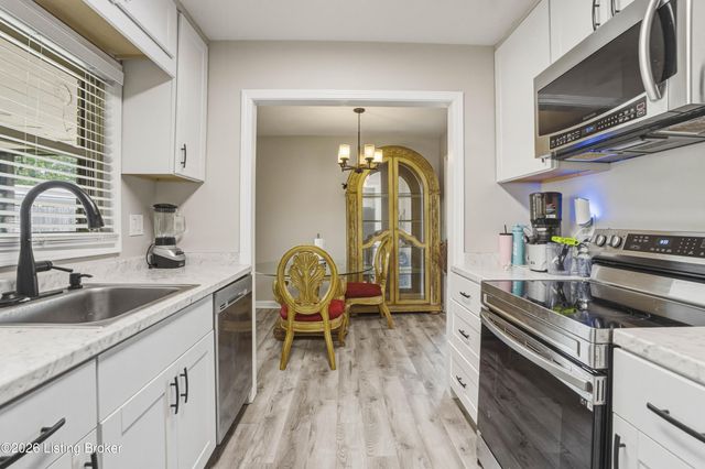 4306 Dohn Ave, Louisville, KY 40216