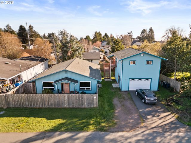 1115 RANSOM Ave, Brookings, OR 97415