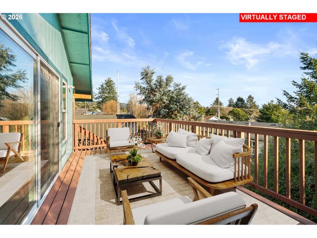 1115 RANSOM Ave, Brookings, OR 97415