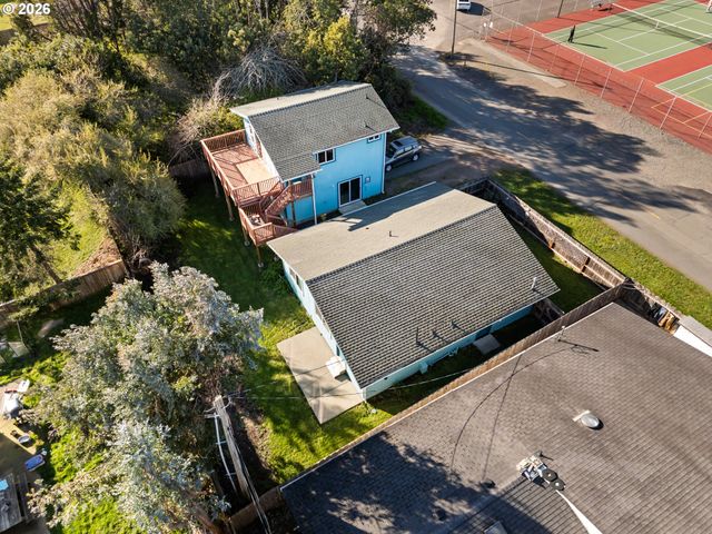 1115 RANSOM Ave, Brookings, OR 97415