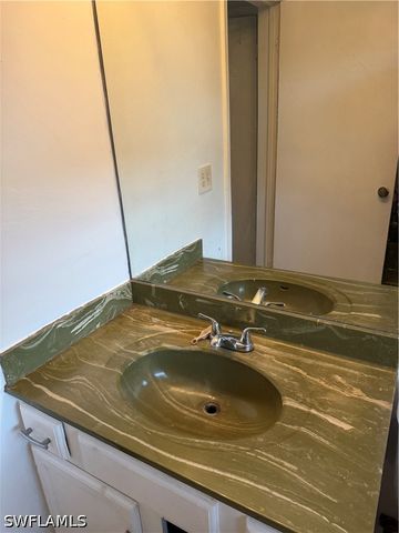 2496 42nd ST SW, Naples, FL 34116
