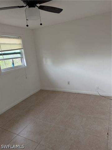 2496 42nd ST SW, Naples, FL 34116