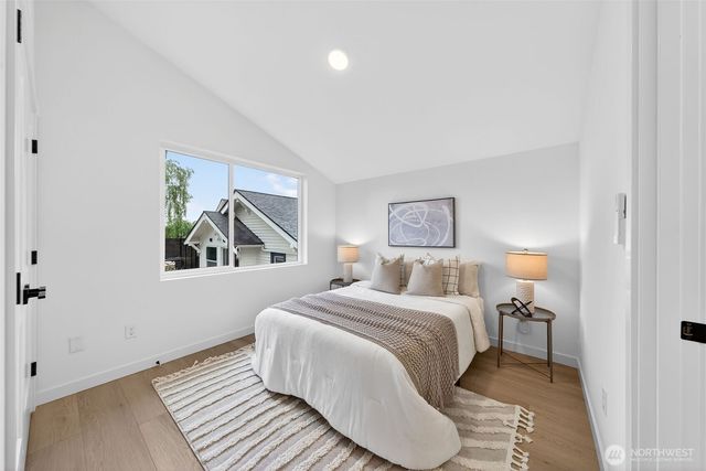 8510 15th Avenue NE, Seattle, WA 98115