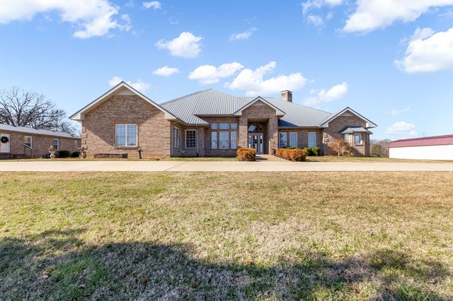 555 Randall Hitchcock Rd, Rock Island, TN 38581