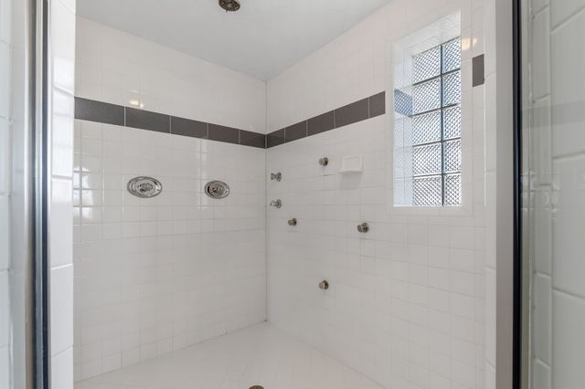 555 Randall Hitchcock Rd, Rock Island, TN 38581