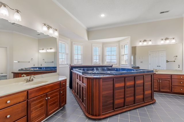 555 Randall Hitchcock Rd, Rock Island, TN 38581