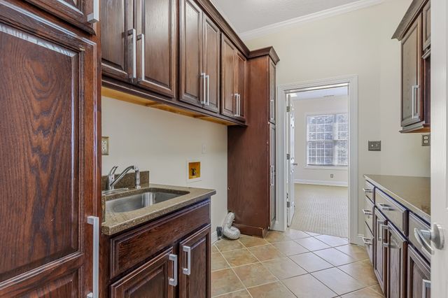 555 Randall Hitchcock Rd, Rock Island, TN 38581