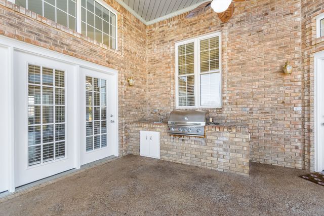 555 Randall Hitchcock Rd, Rock Island, TN 38581