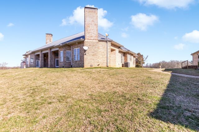 555 Randall Hitchcock Rd, Rock Island, TN 38581