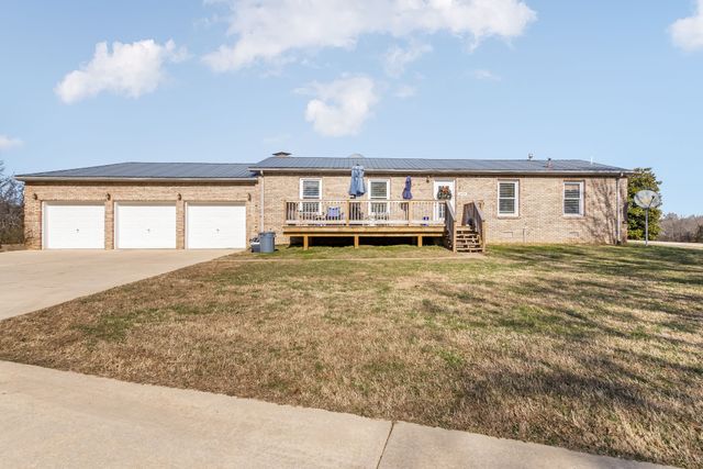 555 Randall Hitchcock Rd, Rock Island, TN 38581