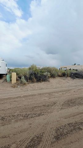 1742 14th Avenue SE, Rio Rancho, NM 87124