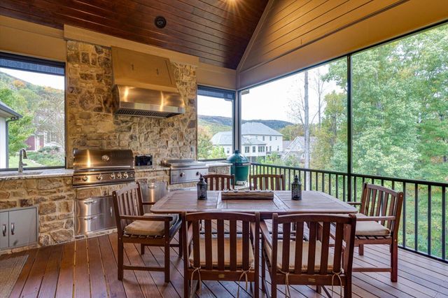 531 Kestrel Lane, Chattanooga, TN 37419