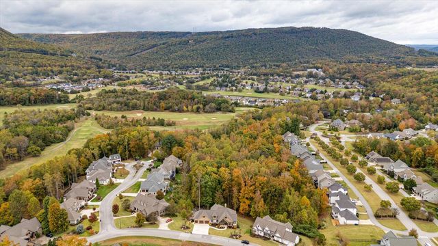531 Kestrel Lane, Chattanooga, TN 37419