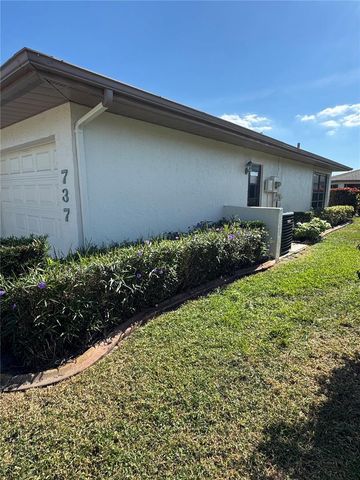 737 VIVIENDA WEST BOULEVARD 26, Venice, FL 34293