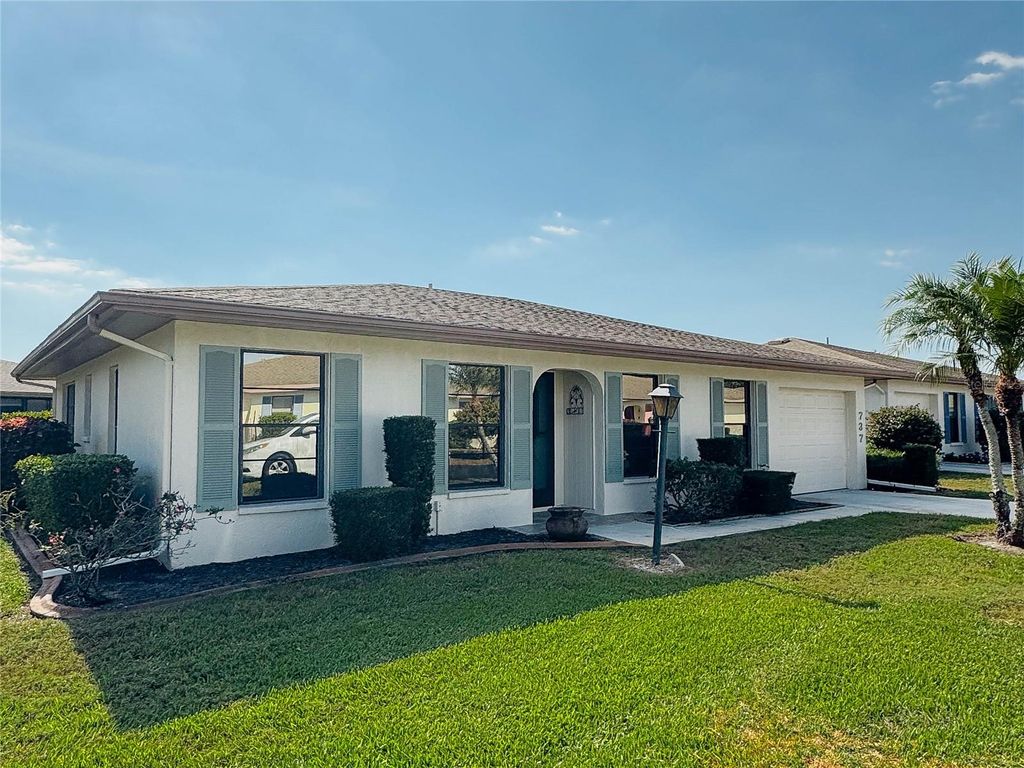 737 VIVIENDA WEST BOULEVARD 26, Venice, FL 34293