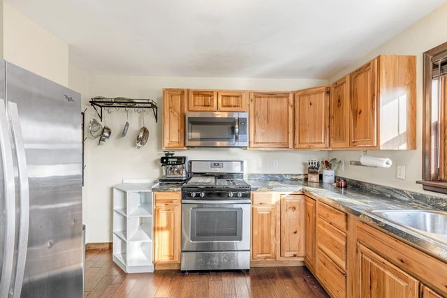 1612 Breda Avenue, Saint Paul, MN 55108