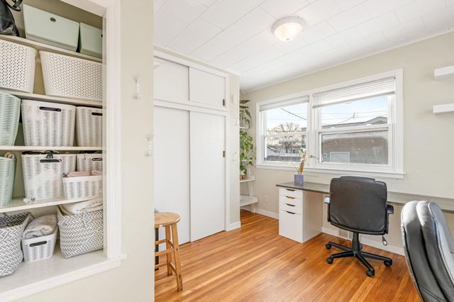 1612 Breda Avenue, Saint Paul, MN 55108