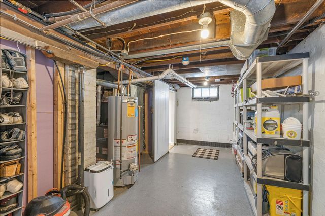 1612 Breda Avenue, Saint Paul, MN 55108