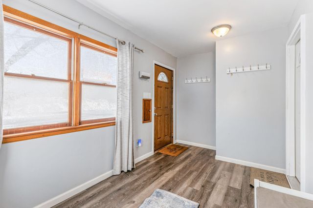 1612 Breda Avenue, Saint Paul, MN 55108