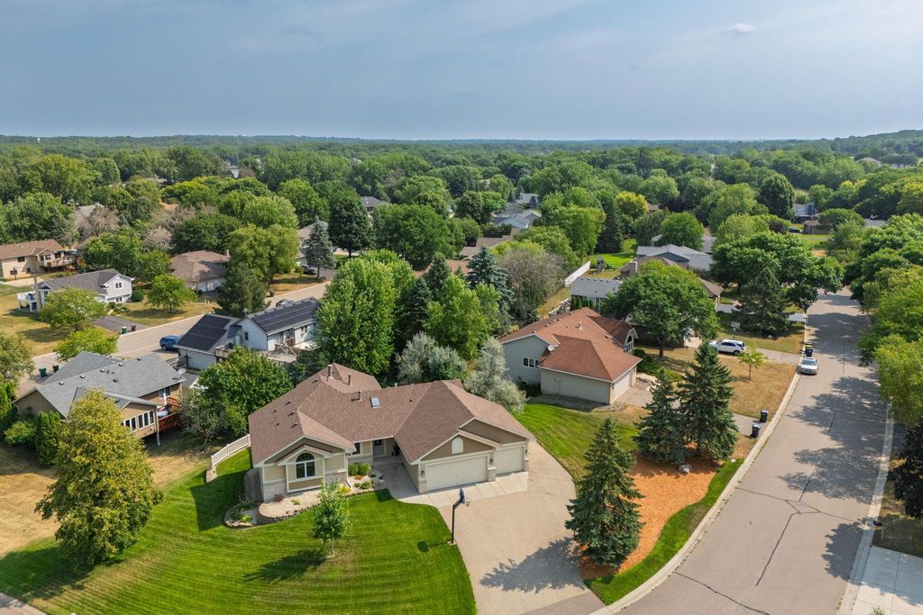 16185 Inglewood Drive, Lakeville, MN 55044 — photo 3