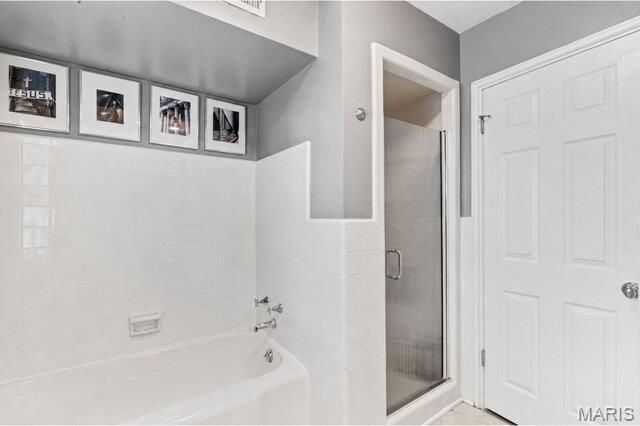 8124 Stratford Drive, Clayton, MO 63105