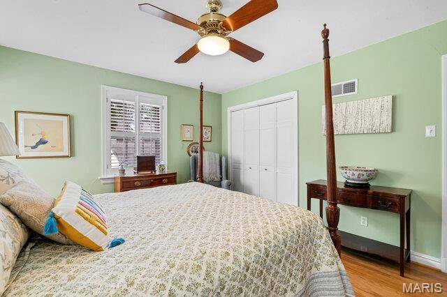 8124 Stratford Drive, Clayton, MO 63105