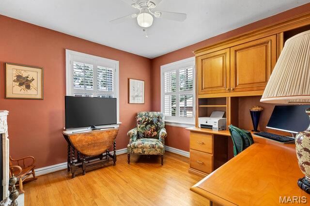 8124 Stratford Drive, Clayton, MO 63105