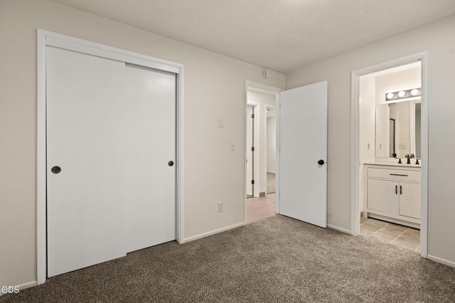 1950 NW Michelle Way, Grants Pass, OR 97526