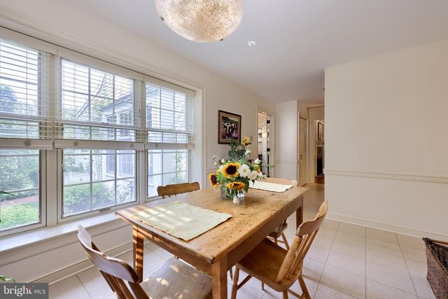 1326 STILLWATER RD, Lancaster, PA 17601