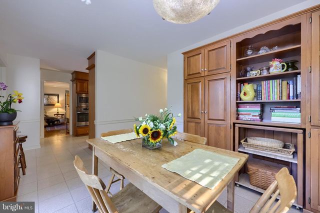 1326 STILLWATER RD, Lancaster, PA 17601