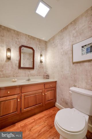 1326 STILLWATER RD, Lancaster, PA 17601