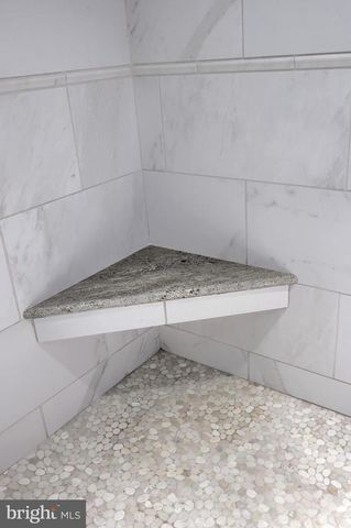 1326 STILLWATER RD, Lancaster, PA 17601