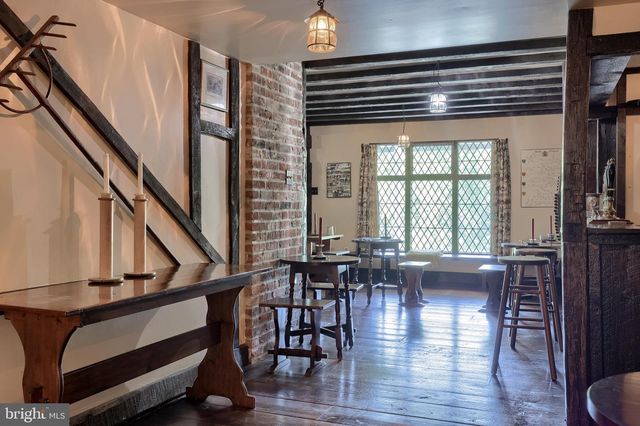 1326 STILLWATER RD, Lancaster, PA 17601