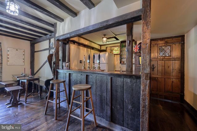 1326 STILLWATER RD, Lancaster, PA 17601