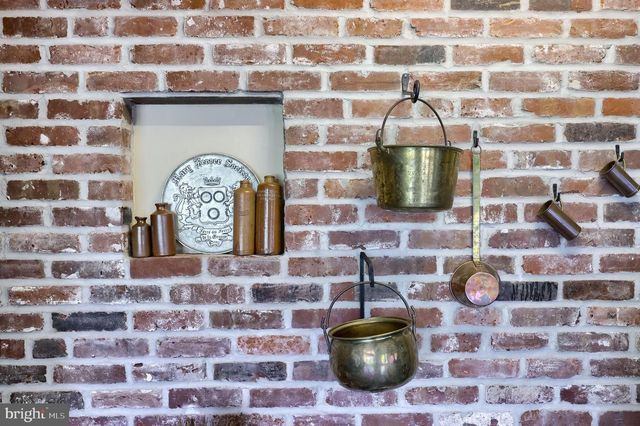 1326 STILLWATER RD, Lancaster, PA 17601