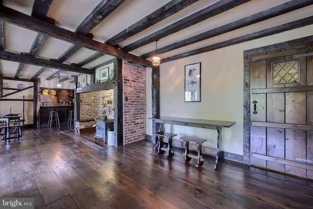 1326 STILLWATER RD, Lancaster, PA 17601