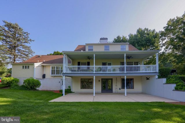 1326 STILLWATER RD, Lancaster, PA 17601