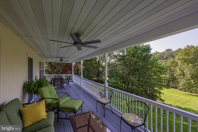 1326 STILLWATER RD, Lancaster, PA 17601