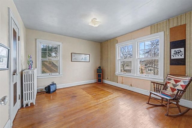 321 Roosevelt Avenue, Eau Claire, WI 54701