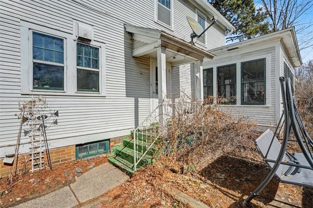 321 Roosevelt Avenue, Eau Claire, WI 54701